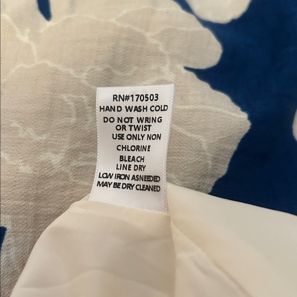 Jodifl Oversized Abstract Print Midi Dress. Size Small - Picture 7 of 7